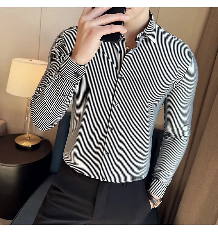 Elegant striped long-sleeved men's slim fit business shirt