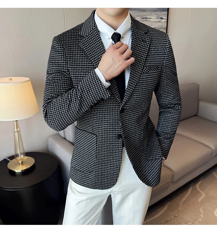 Autumn Winter Simple Plaid Blazer For Men Slim Fit . It can worn for Business Events and wedding functions.