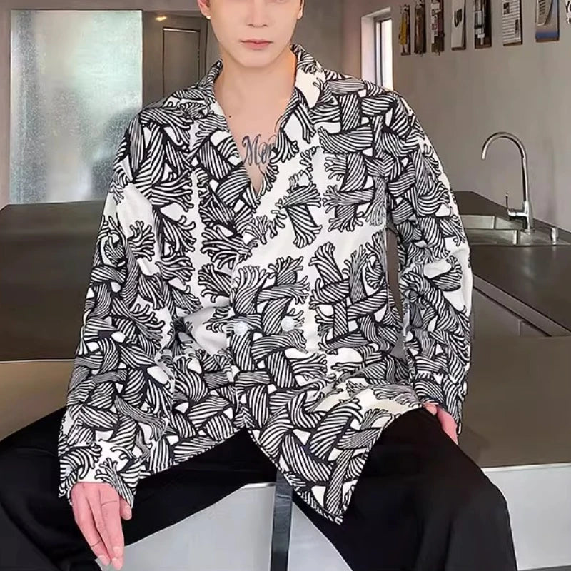 Trendy Design Printed Retro Suit Collar Shirt for Men.