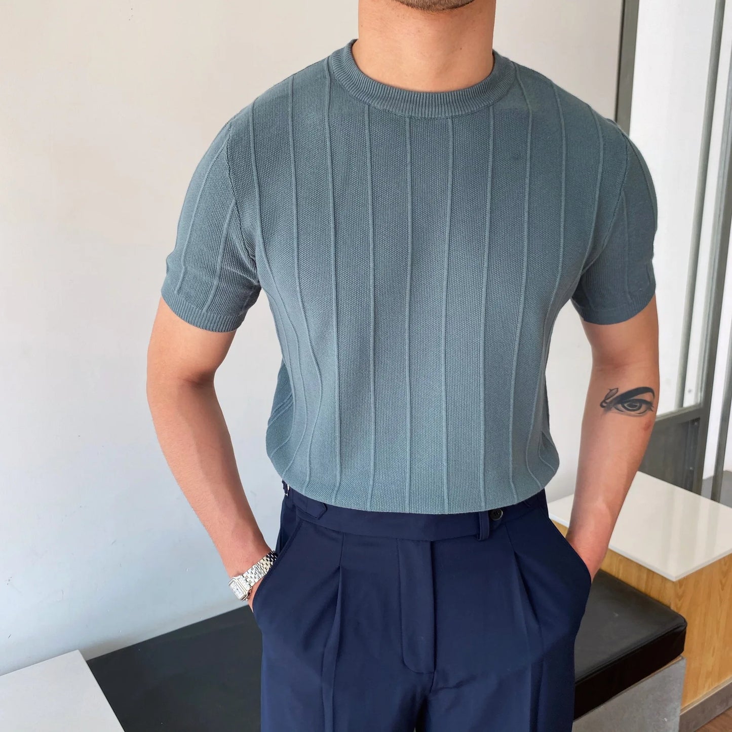 Men's Light Luxury Knit T Shirt Round Neck