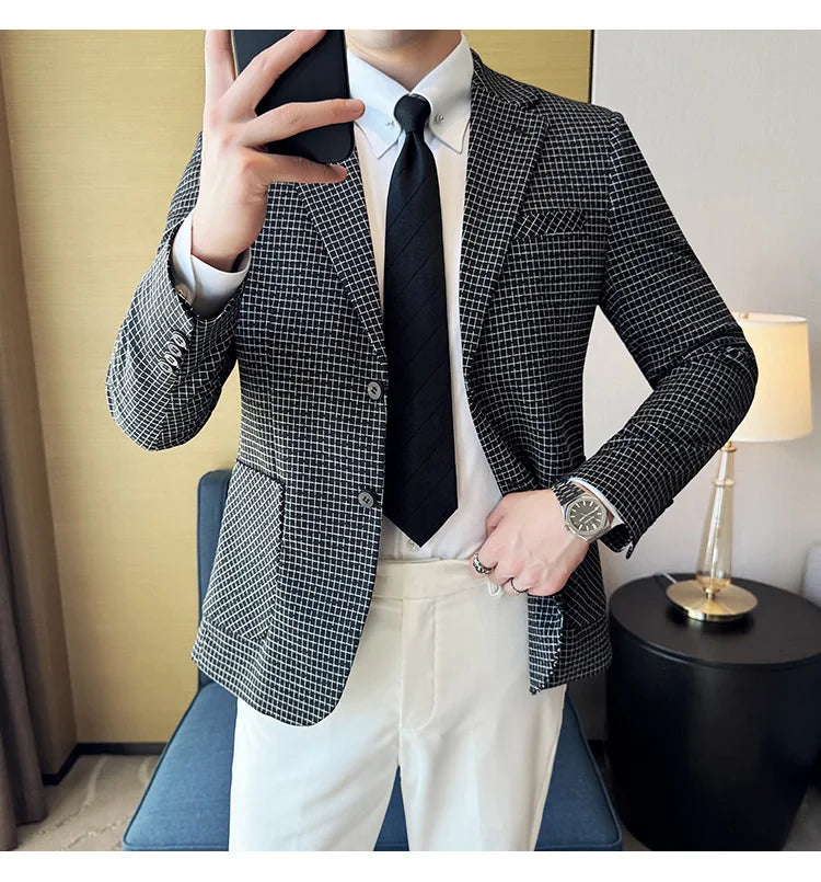 Autumn Winter Simple Plaid  Blazer  For Men Slim Fit . It can worn for Business Events and  wedding functions.