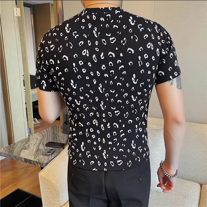 Men's  Leopard Print Round Collar Slim Fit Short Sleeve T -Shirt