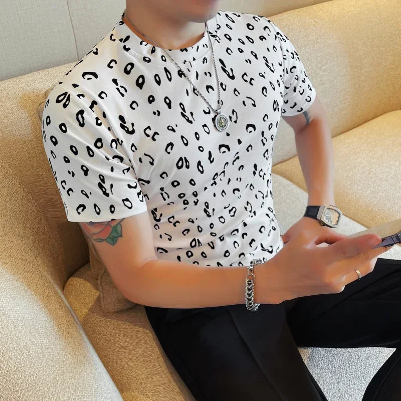 Men's  Leopard Print Round Collar Slim Fit Short Sleeve T -Shirt